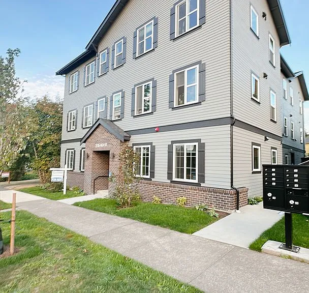 1316 High St — Photo 13