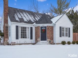 2101 Boston St SE, Grand Rapids, MI 49506