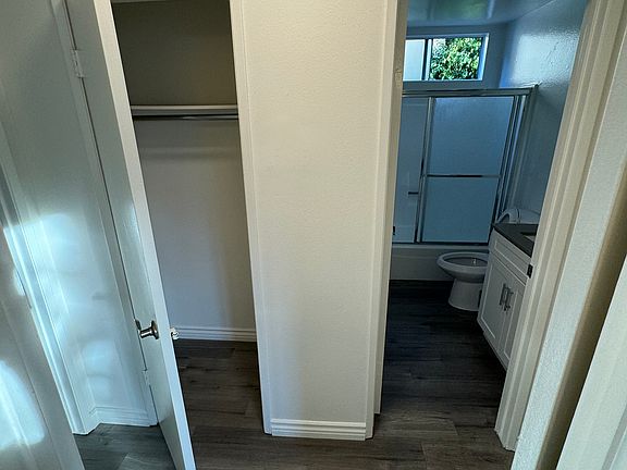 5th image of 3725 Glendon Ave APT 107