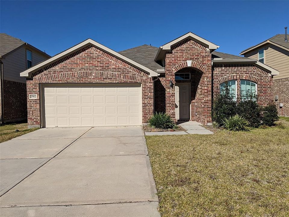 1st image of 2562 Riverway Dr