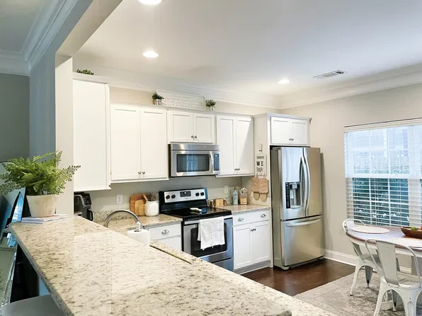 8904 Sunnyfield Way, Nashville, TN 37211