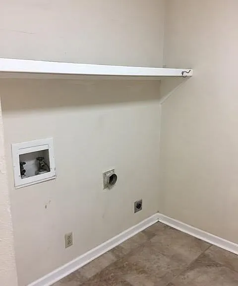 2609 Maxwell Dr — Photo 16