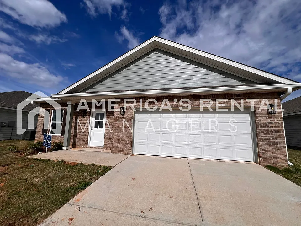 21521 Tawny Loop