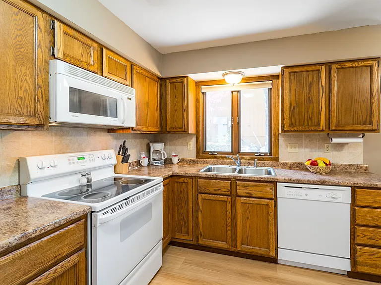 227290 Boulder Ridge Cir #2 — Photo 5