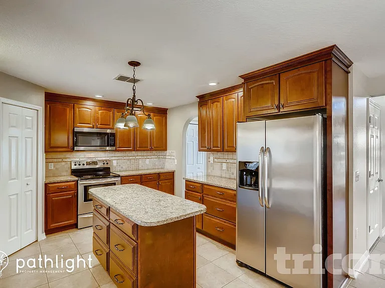 546 Granite Cir — Photo 6