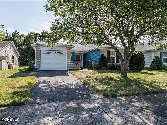 4th image of 43 Mansfield Drive