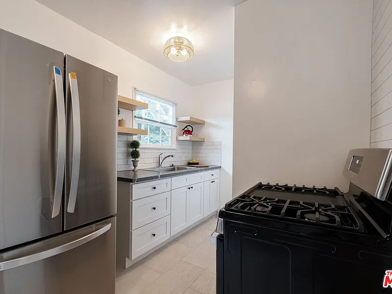 823 Highland Ave #4 — Photo 7