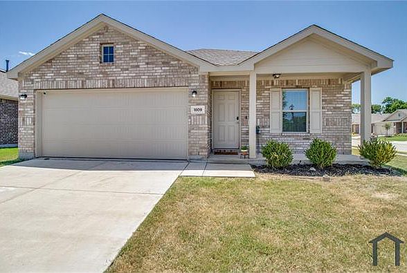 1st image of 1809 Westfall Dr #1