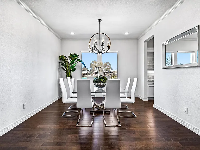 1730 Caruth Dr — Photo 15