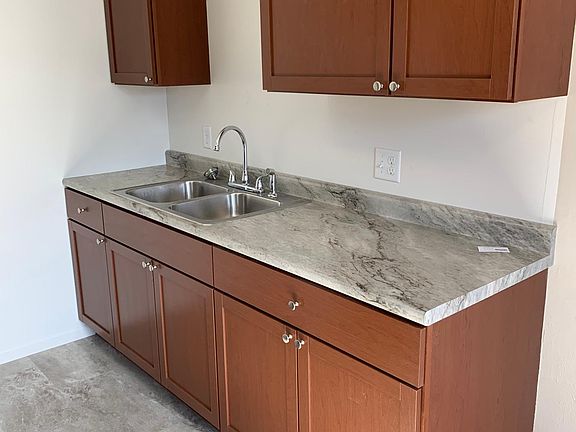 2nd image of 34242 Vauxhill Dr