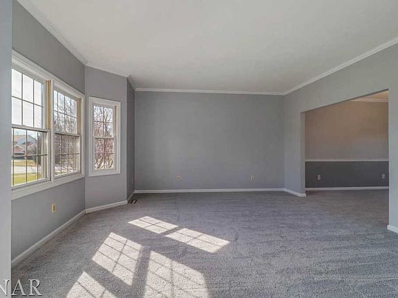 5th image of 3106 Wisteria Ln