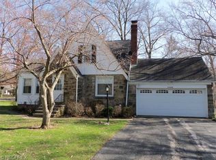 2560 Hillside Rd, Seven Hills, OH 44131