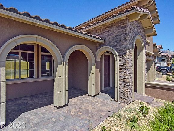 2nd image of 367 Capistrano Vistas St