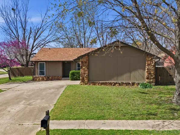 4508 S Ironwood Ave, Tulsa, OK 74011