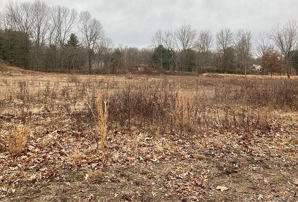 2nd image of 598 Strong Rd