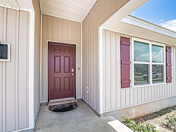 2nd image of 7588 Steeplechase Blvd