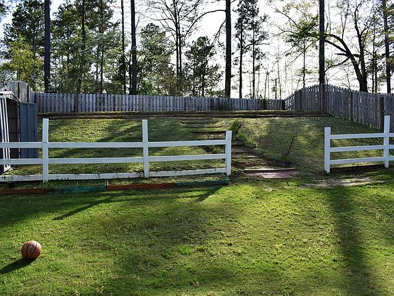 2nd image of 410 Millwater Ct