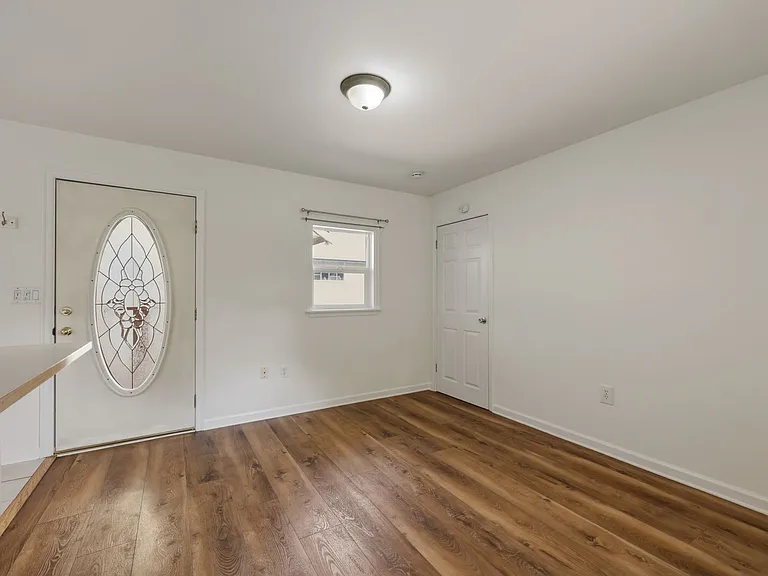 127A Plymouth St NW — Photo 5