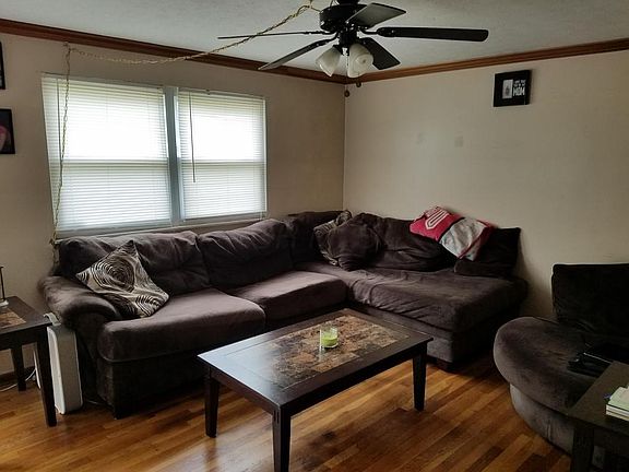 2nd image of 2628 Southwest Blvd