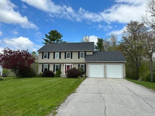 102 Canterbury Road, Brewer, ME 04412