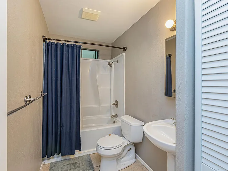 5806 Koali St — Photo 11