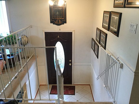 Split foyer entry