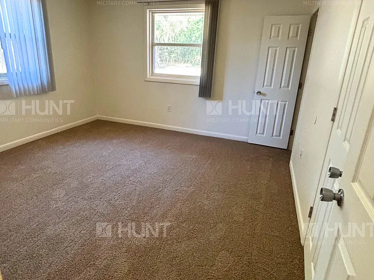 60 E Cypress St — Photo 8