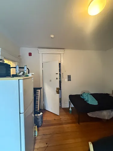 59 Burbank St Photo 1