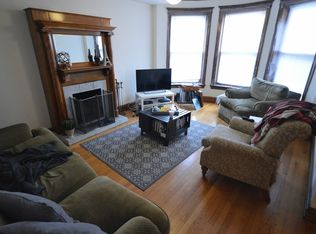 845 W Sheridan Rd APT 01, Chicago, IL 60613