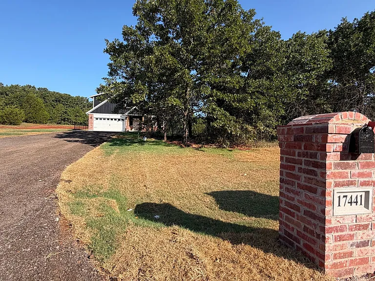 17441 Lantana Loop — Photo 1