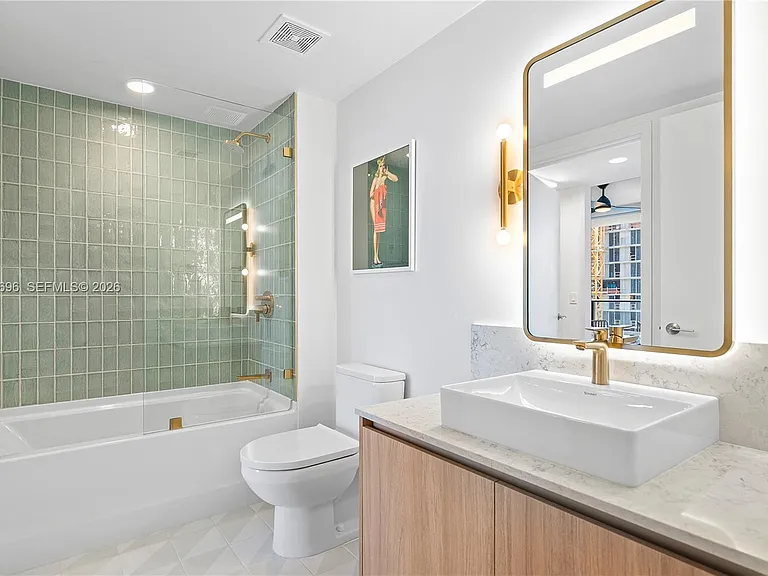 159 NE 6th St #2707 — Photo 12