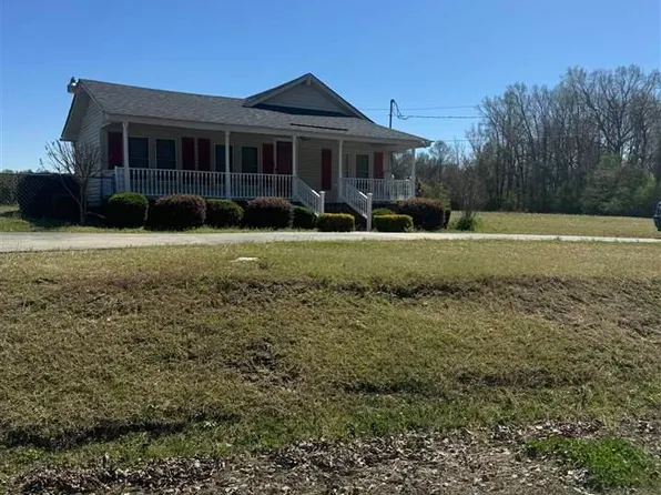 1450 W Camp Branch Rd, Scranton, SC 29591