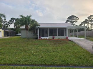 2218 SE Seafury Ln, Port Saint Lucie, FL 34952