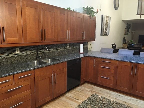 5th image of 6121 Garrett Ln APT 3