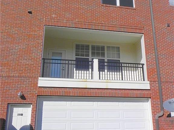 2nd image of 119F Steinbeck Way