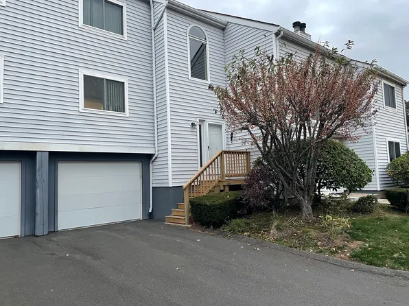 49 Woodbridge Lane #49, Cromwell, CT 06416