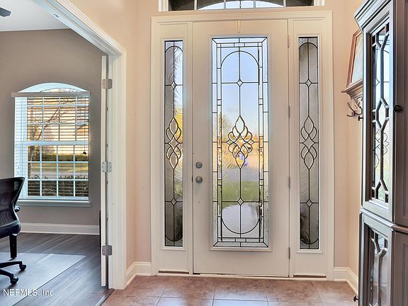 4th image of 559 Cloisterbane Dr