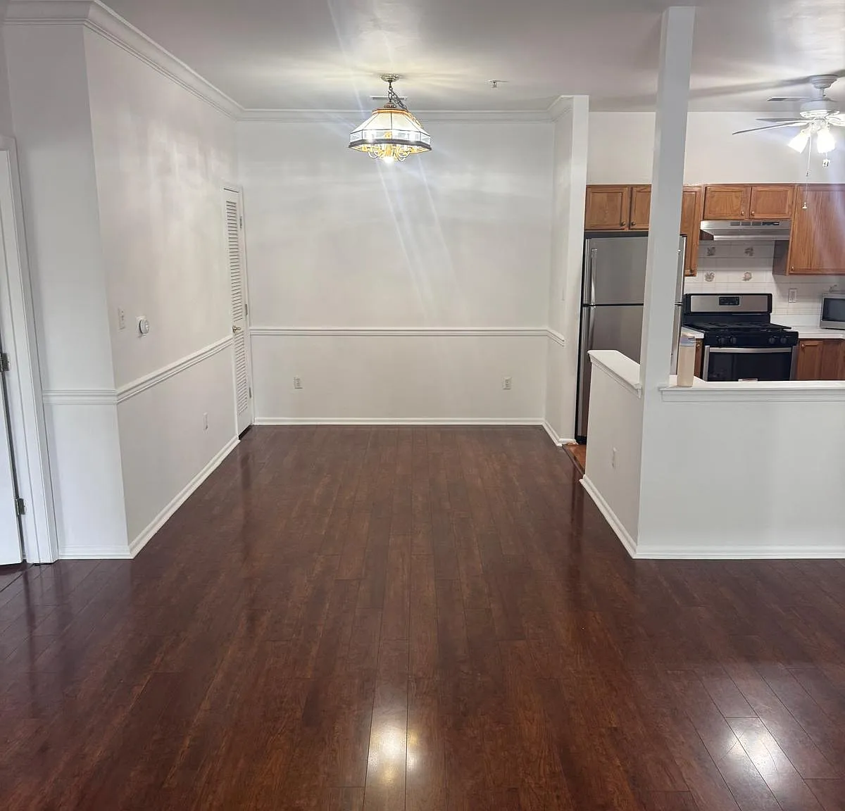 2 bed, 1200 sqft, $2,600 — Photo 4