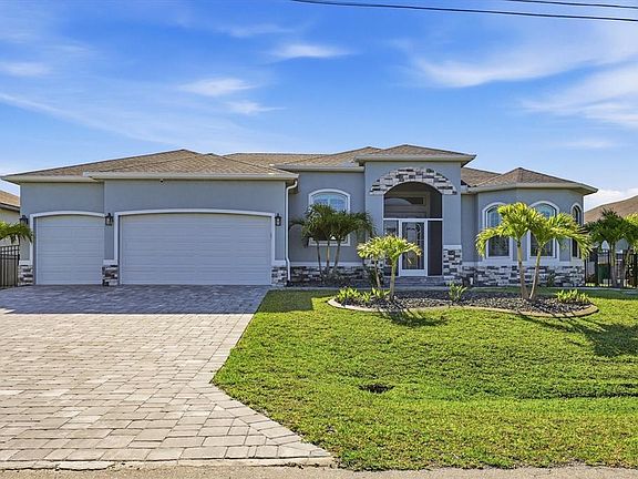 2nd image of 8314 Tracy Cir