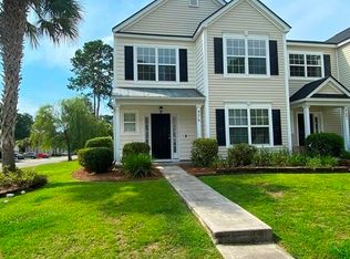 9019 Maple Grove Dr, Summerville, SC 29485