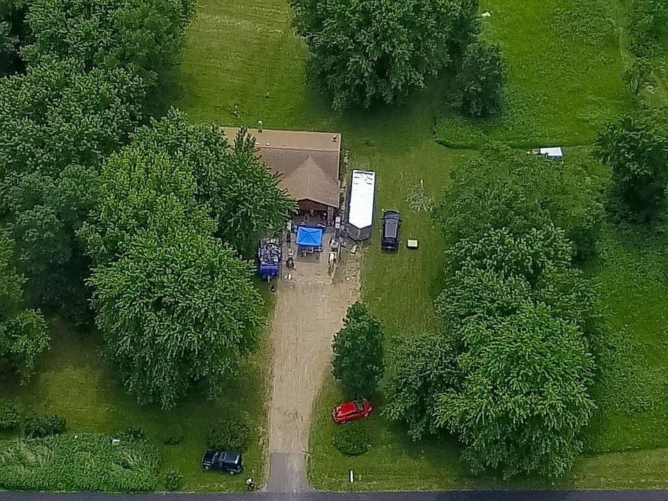 2nd image of 6020 195th St W