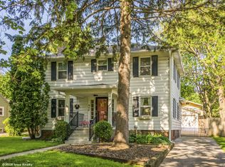 940 38th St, Des Moines, IA 50312