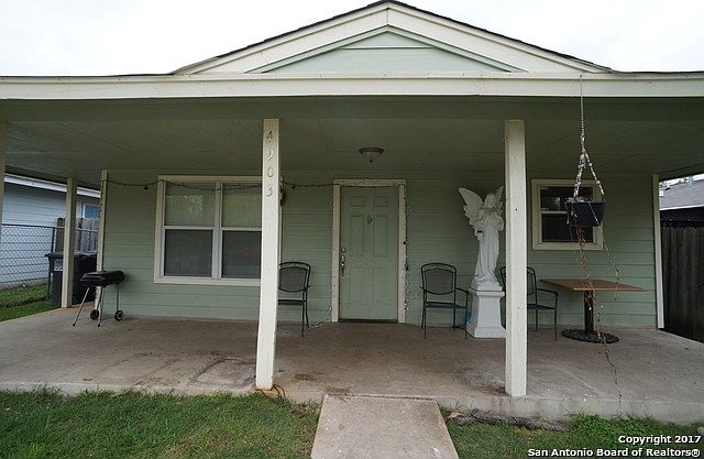 1st image of 4903 Fortuna St
