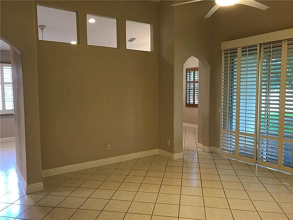5th image of 160 Crepe Myrtle Dr