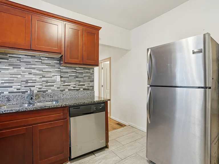 7223 S Coles Ave #1 — Photo 8