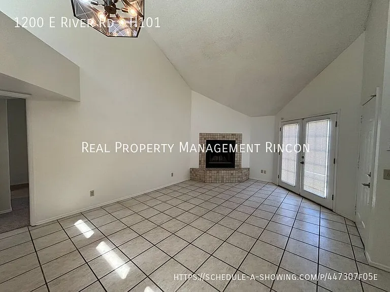 1200 E River Rd #H101 — Photo 2