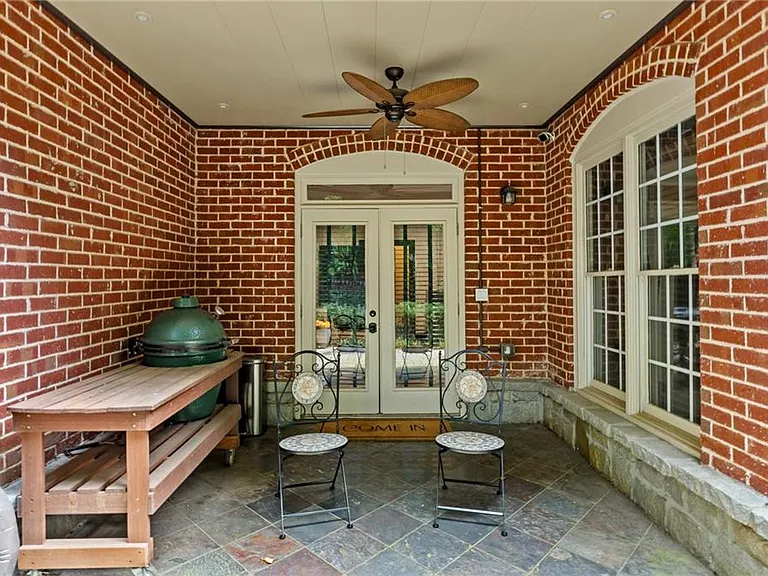 5512 Glenridge Dr #K — Photo 9