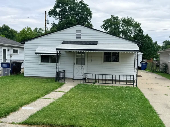 7532 Deering St, Westland, MI 48185