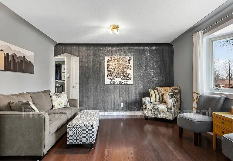 2591 S Raleigh St — Photo 8