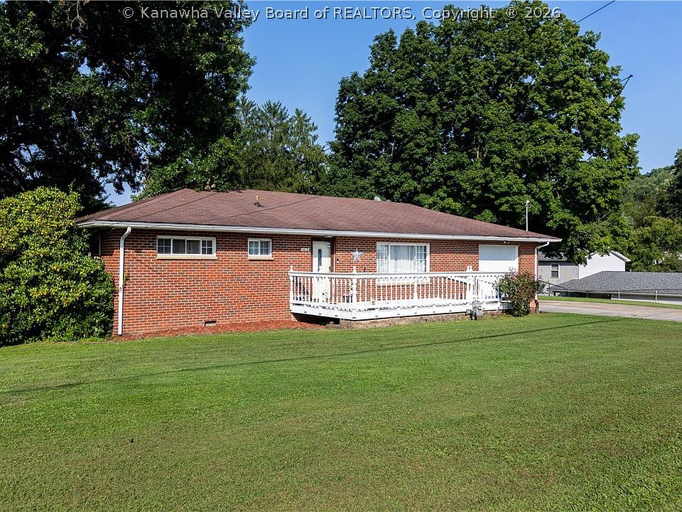 1st image of 1012 Helen Dr